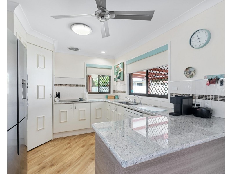 2/42 Keith Compton Drive, Tweed Heads NSW 2485