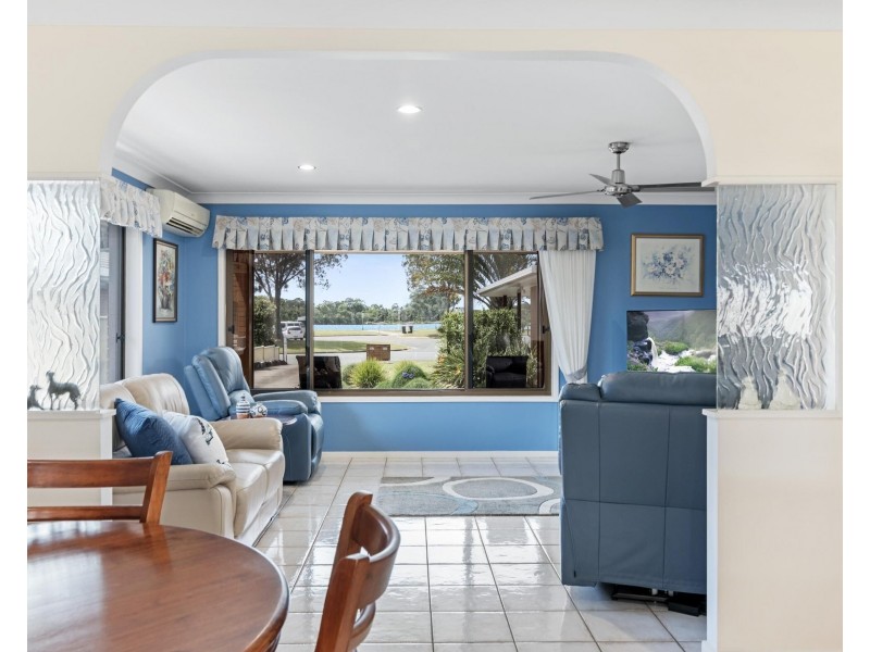 2/42 Keith Compton Drive, Tweed Heads NSW 2485