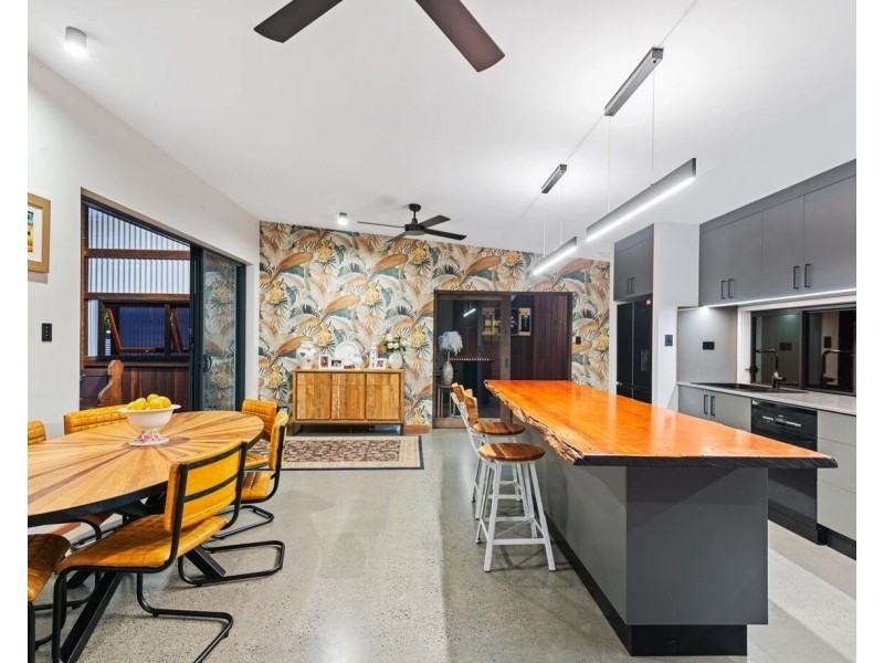 19 Village Way, Currumbin Valley QLD 4223