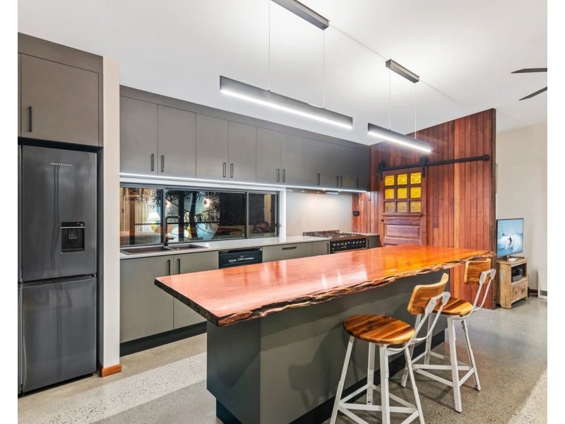 19 Village Way, Currumbin Valley QLD 4223