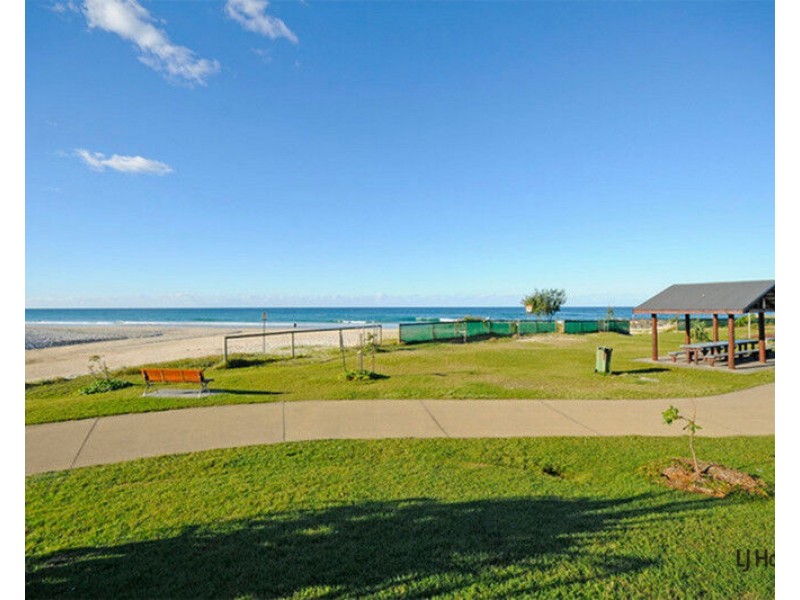 4 Fernleigh Court, Currumbin QLD 4223