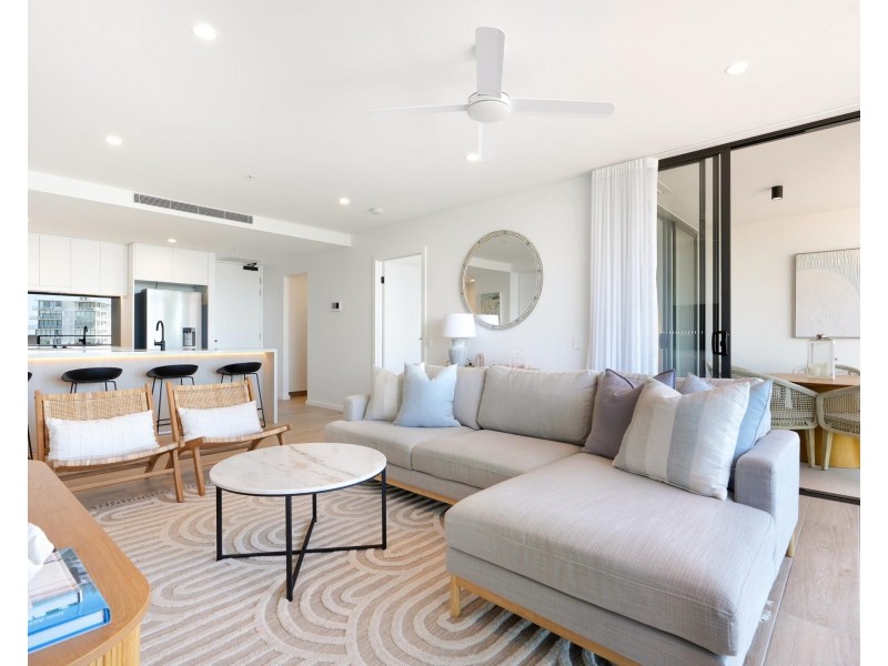 710/2 Mawarra Street, Palm Beach QLD 4221