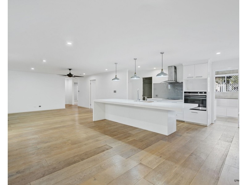 12 Regent Street, Currumbin QLD 4223