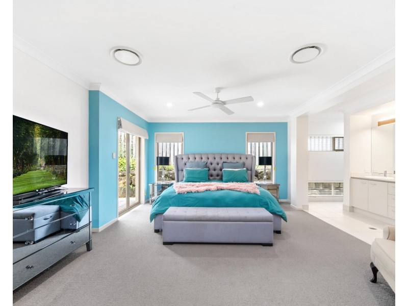 8 Stargate Court, Reedy Creek QLD 4227