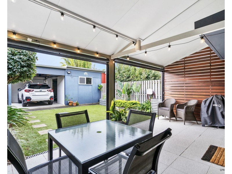 3/4 Border Drive North, Currumbin Waters QLD 4223