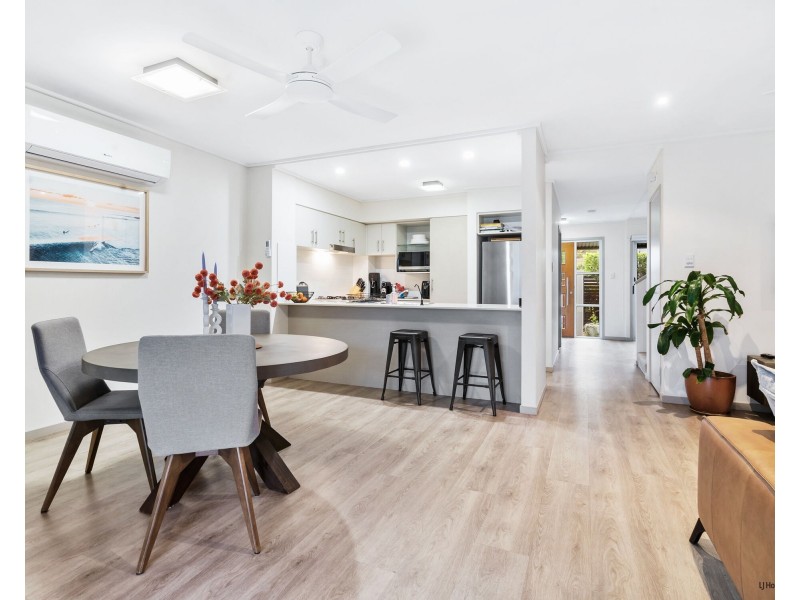 3/4 Border Drive North, Currumbin Waters QLD 4223