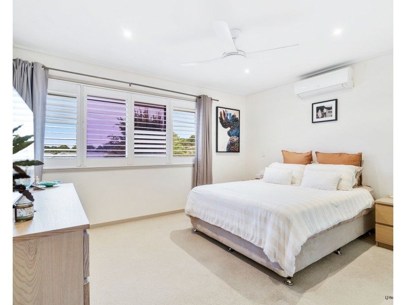 3/4 Border Drive North, Currumbin Waters QLD 4223