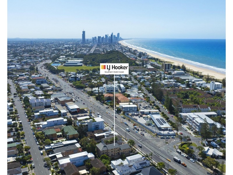 2/2032 Gold Coast Highway, Miami QLD 4220