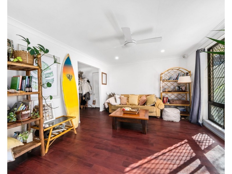 43 Angelica Street, Elanora QLD 4221