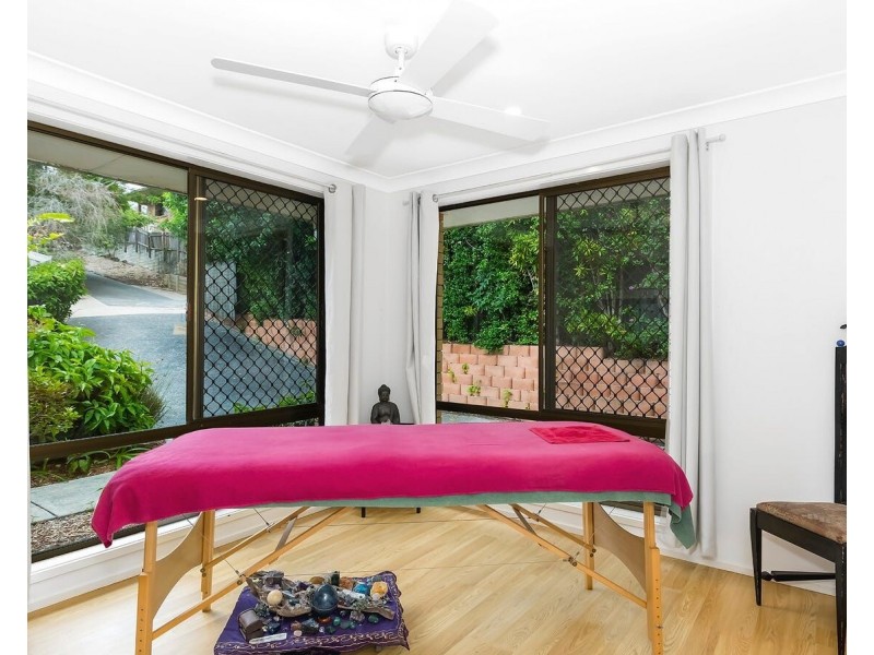 43 Angelica Street, Elanora QLD 4221