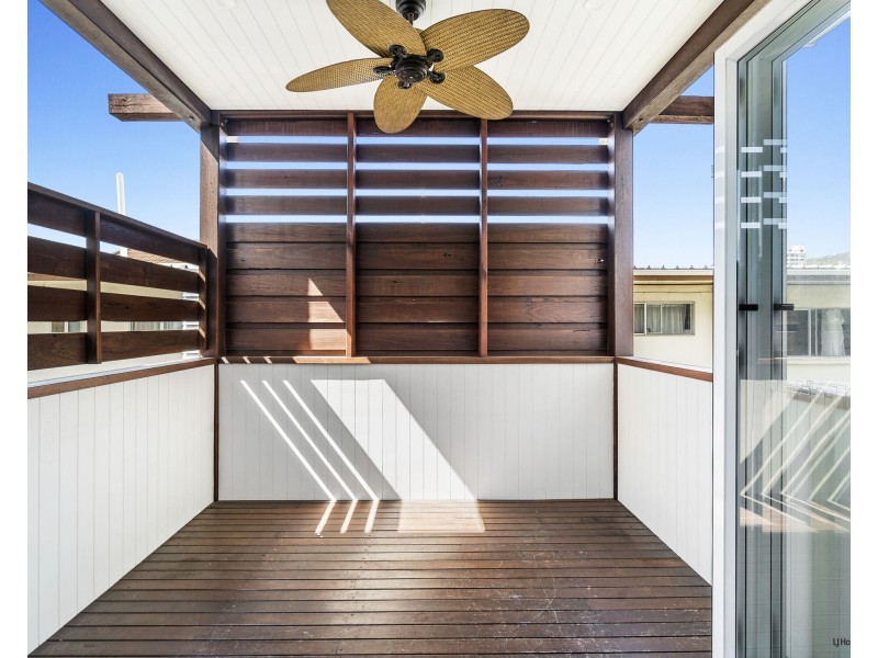 2/27 Burleigh Street, Burleigh Heads QLD 4220