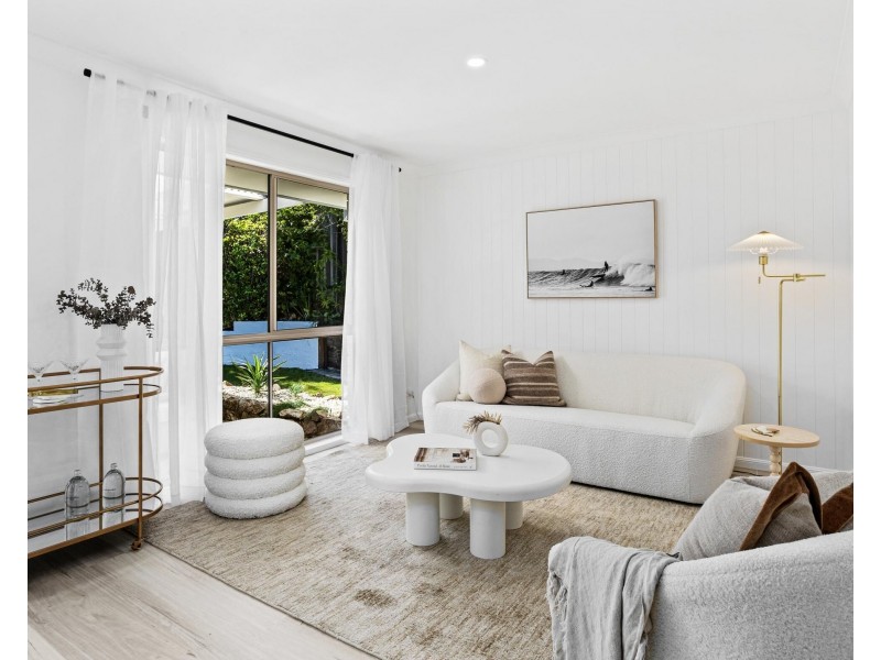 75 Bienvenue Drive, Currumbin Waters QLD 4223