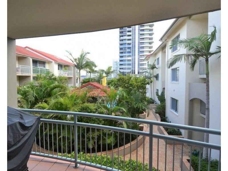 208/92-96 Musgrave Street, Coolangatta QLD 4225