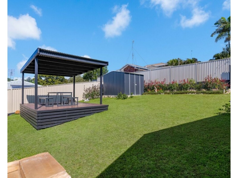 72 Glen Ayr Drive, Banora Point NSW 2486