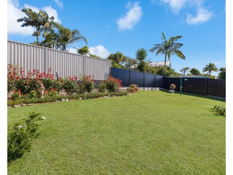 72 Glen Ayr Drive, Banora Point NSW 2486