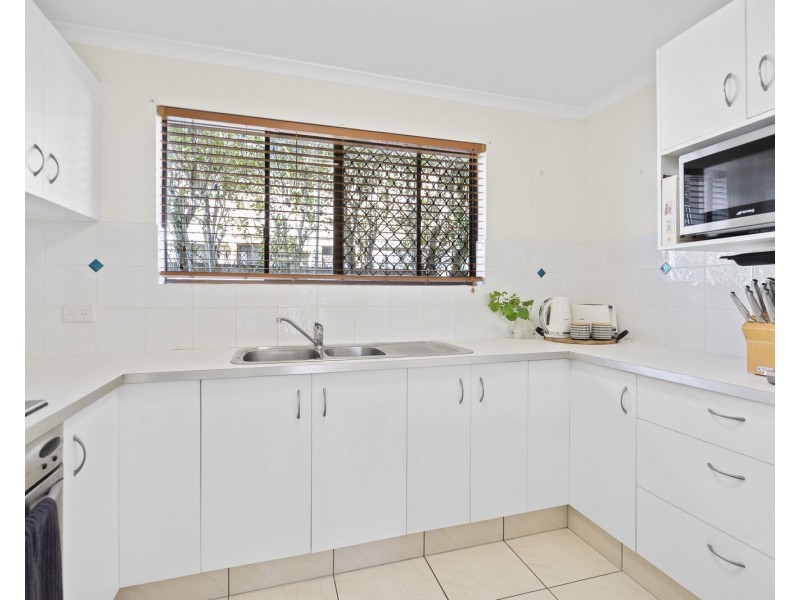 6/10 Twenty First Avenue, Palm Beach QLD 4221
