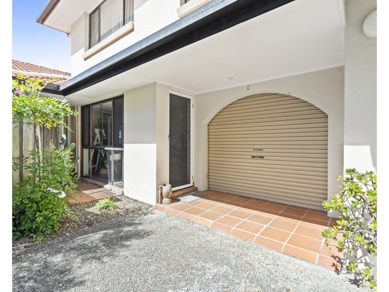 6/10 Twenty First Avenue, Palm Beach QLD 4221