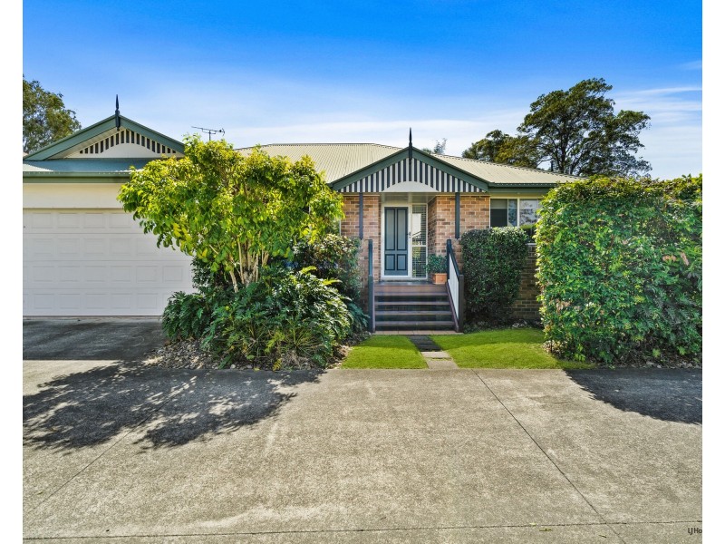 11/27 Tallebudgera Creek Road, Burleigh Heads QLD 4220