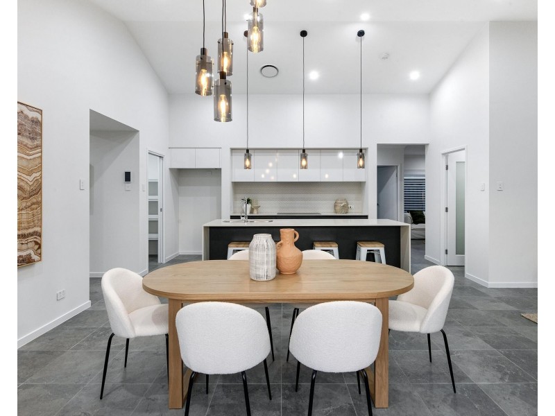 5 Fry Court, Pimpama QLD 4209