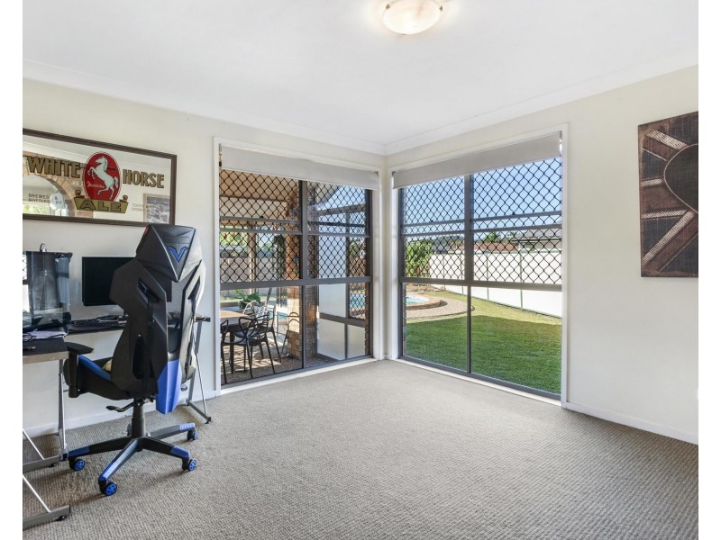 20 Mainsail Street, Currumbin Waters QLD 4223