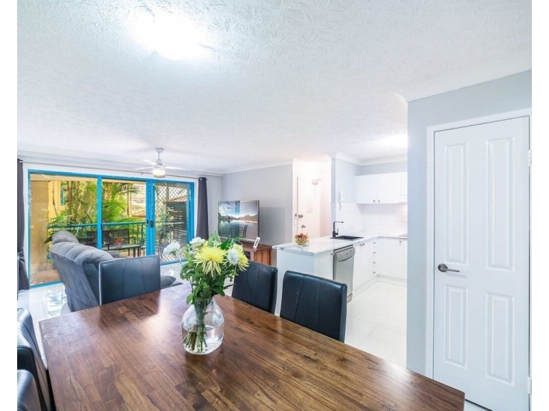6/27-29 Dutton Street, Coolangatta QLD 4225