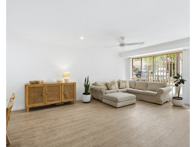 49/96 Galleon Way, Currumbin Waters QLD 4223