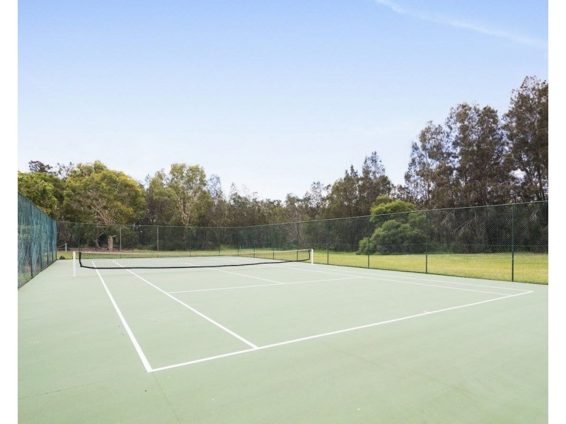 49/96 Galleon Way, Currumbin Waters QLD 4223