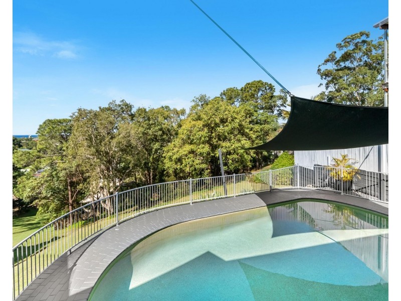 32 Doubleview Drive, Elanora QLD 4221