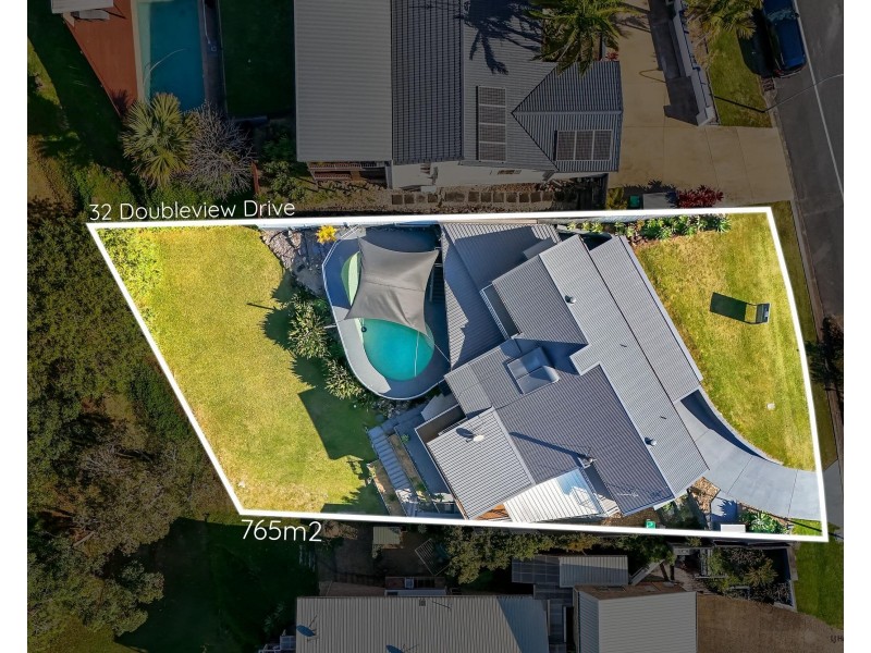32 Doubleview Drive, Elanora QLD 4221