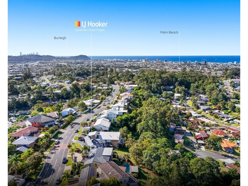 32 Doubleview Drive, Elanora QLD 4221