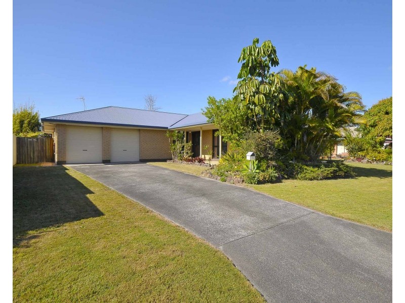 14 Foreshore Close, Elanora QLD 4221