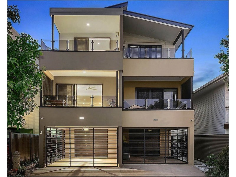 1/13 Thirteenth Avenue, Palm Beach QLD 4221