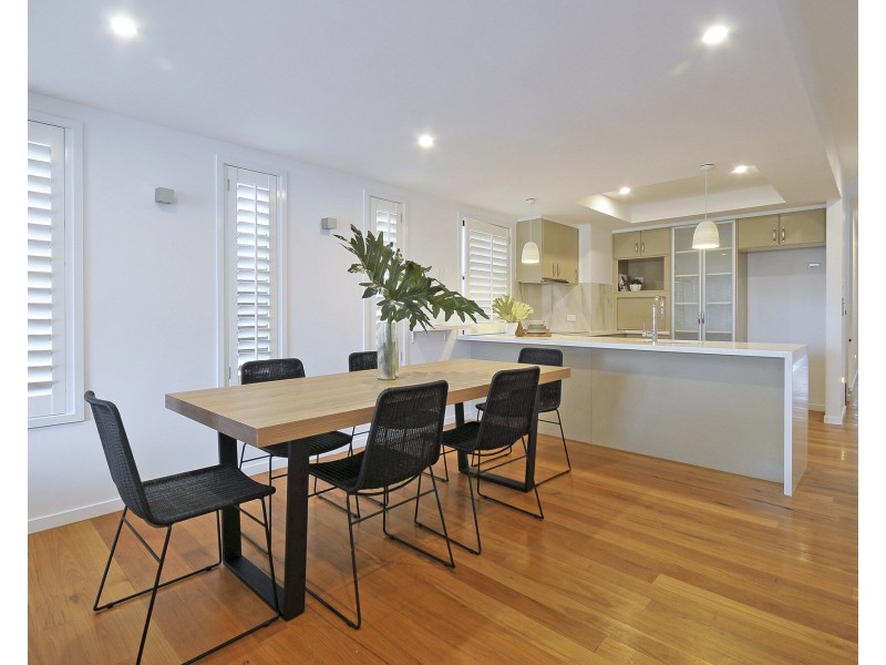 1/13 Thirteenth Avenue, Palm Beach QLD 4221