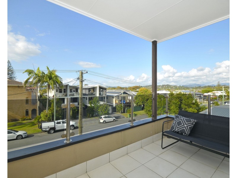 1/13 Thirteenth Avenue, Palm Beach QLD 4221