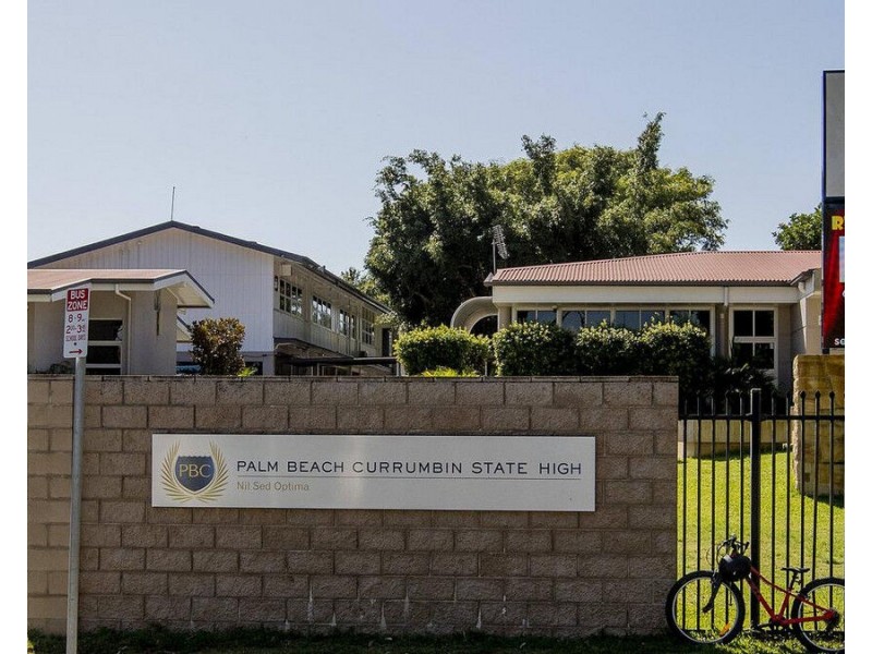 2/26 Molucca Avenue, Palm Beach QLD 4221