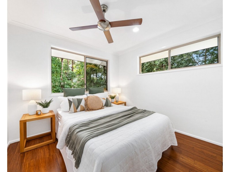 4 Fernleigh Court, Currumbin QLD 4223