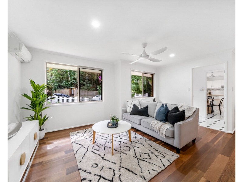 4 Fernleigh Court, Currumbin QLD 4223