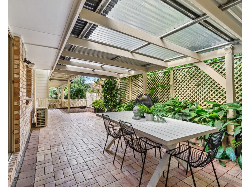 4 Fernleigh Court, Currumbin QLD 4223