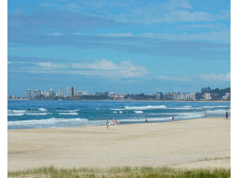 4 Fernleigh Court, Currumbin QLD 4223