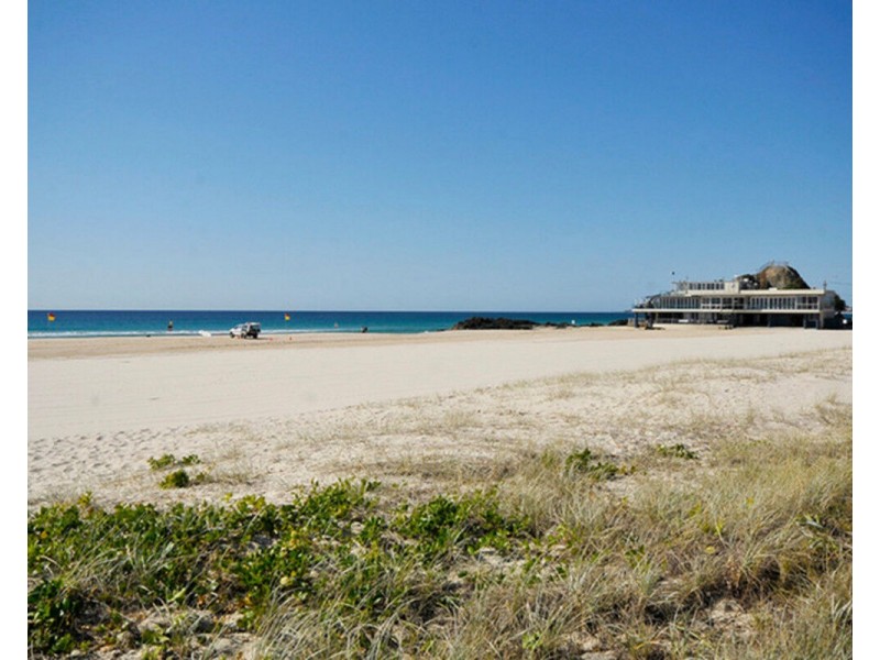 4 Fernleigh Court, Currumbin QLD 4223