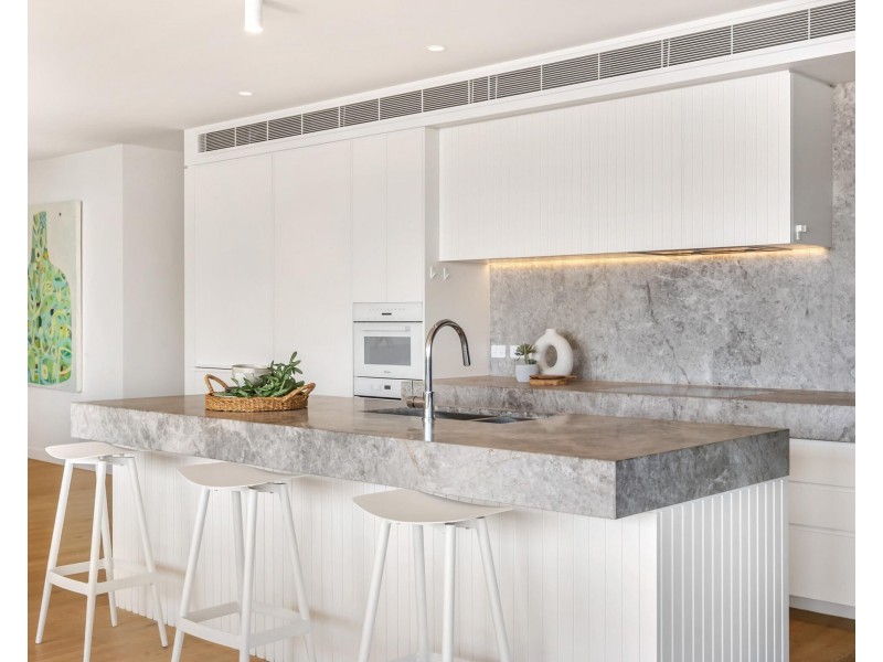 3/77 Jefferson Lane, Palm Beach QLD 4221