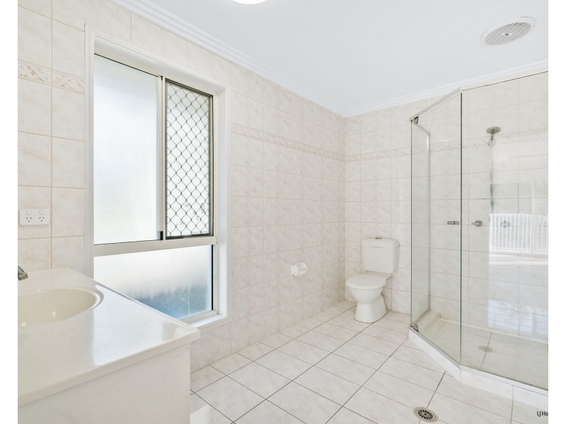 81 Dipper Drive, Burleigh Heads QLD 4220