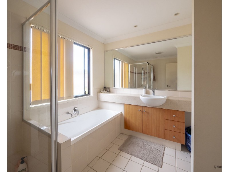35/302 Christine Avenue, Varsity Lakes QLD 4227