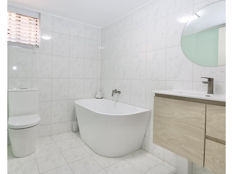 50 Warringa Drive, Bilambil Heights NSW 2486