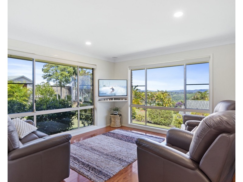 4 Snowgum Drive, Bilambil Heights NSW 2486