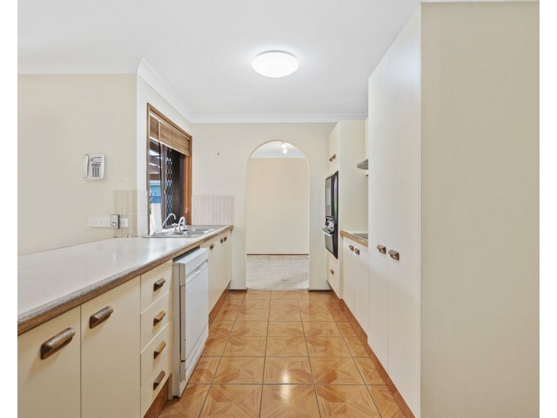 40 Avocado Street, Elanora QLD 4221