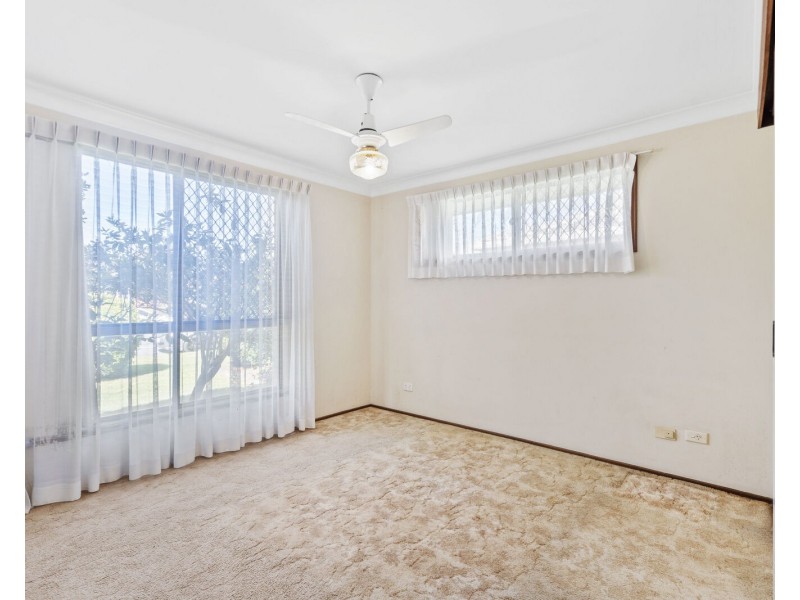 40 Avocado Street, Elanora QLD 4221