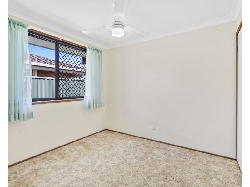 40 Avocado Street, Elanora QLD 4221
