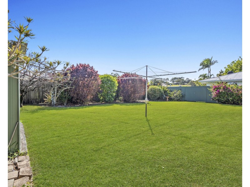 40 Avocado Street, Elanora QLD 4221