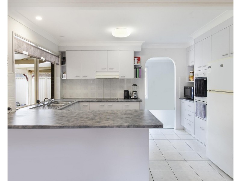 8 Chippendale Crescent, Currumbin Waters QLD 4223